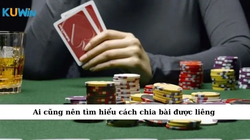 Cách Chia Bài Được Liêng Và Chiêu Độc Khiến Đối Thủ Ngã Ngửa 2 Ai cũng nên tìm hiểu cách chia bài được liêng